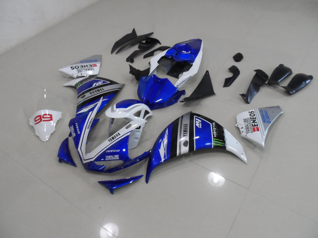 R1 2009 2011 BLUE AND WHITE M1