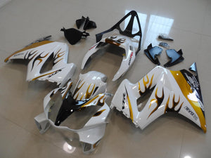 VFR800 2002 2012 WHITE AND GOLD BLACK FLAME